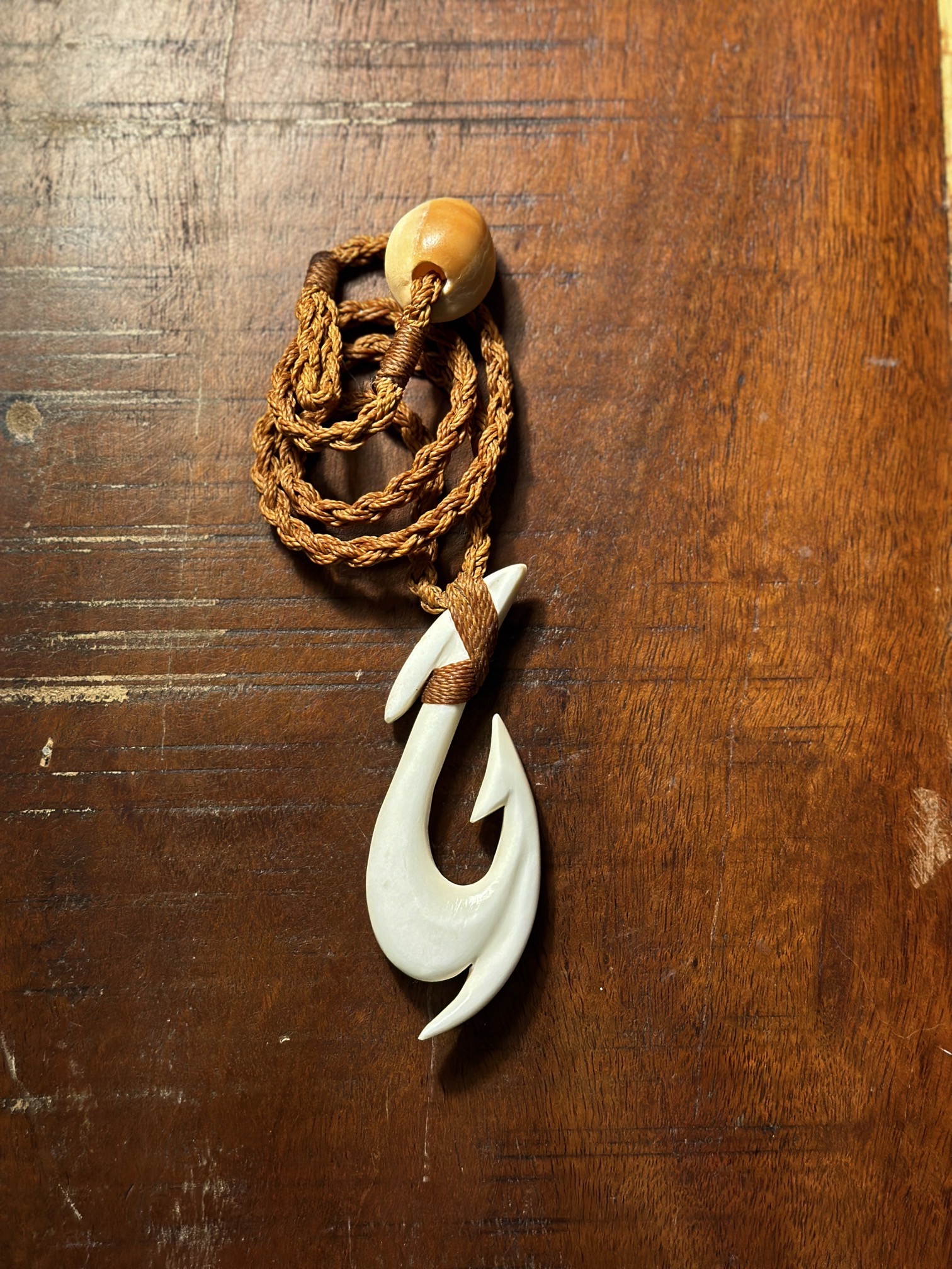 Bone Makau Hook Necklace